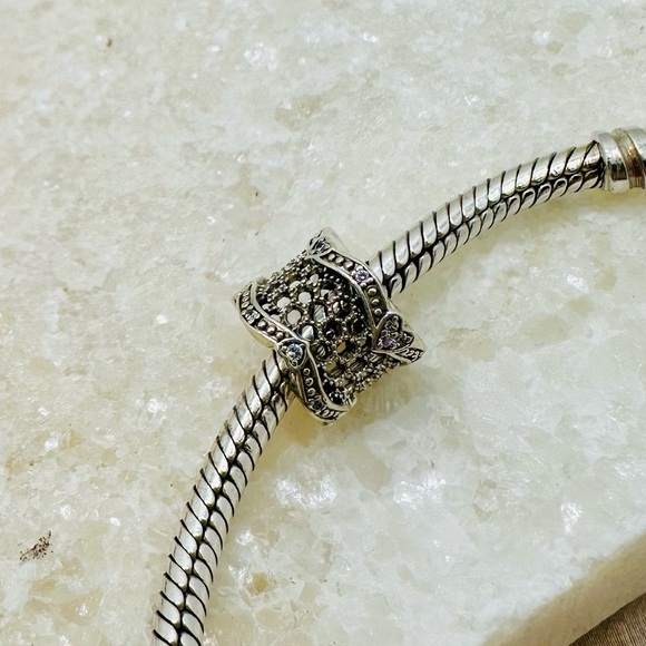 EUC Pandora 797653CZ Sterling Silver Lace of Love Spacer w/ Clear Zirconia - Picture 3 of 10